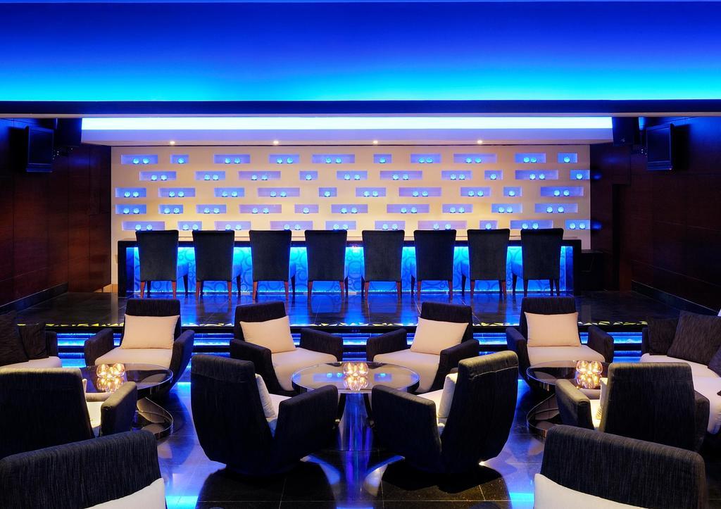 Asiana Hotel דובאי מראה חיצוני תמונה The bar at the 101 bar