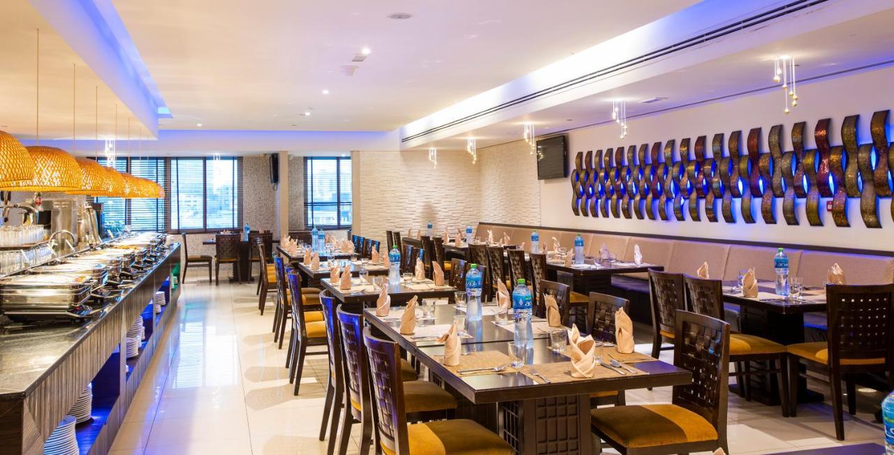 Asiana Hotel דובאי מראה חיצוני תמונה The restaurant