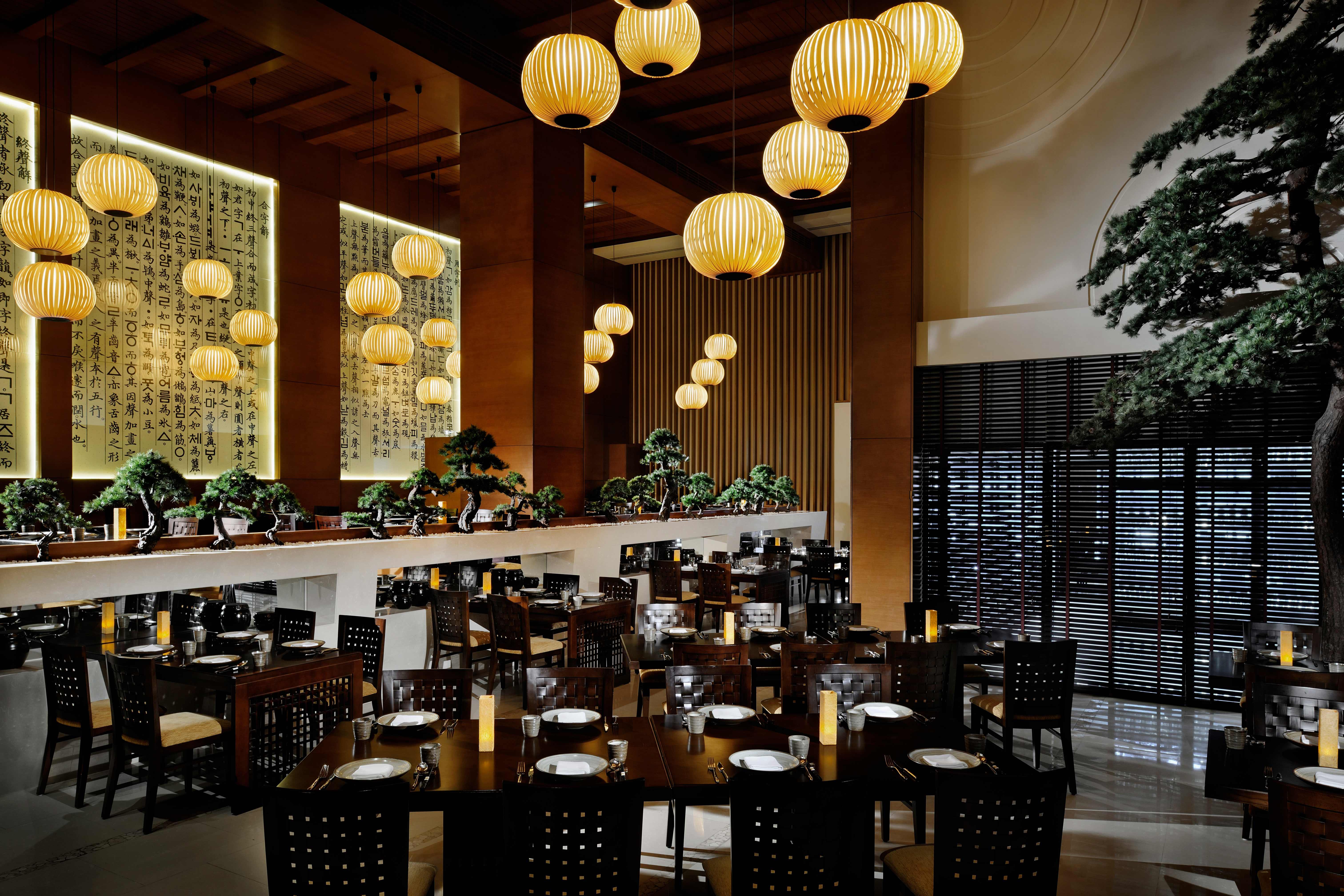 Asiana Hotel דובאי מראה חיצוני תמונה The interior of the restaurant