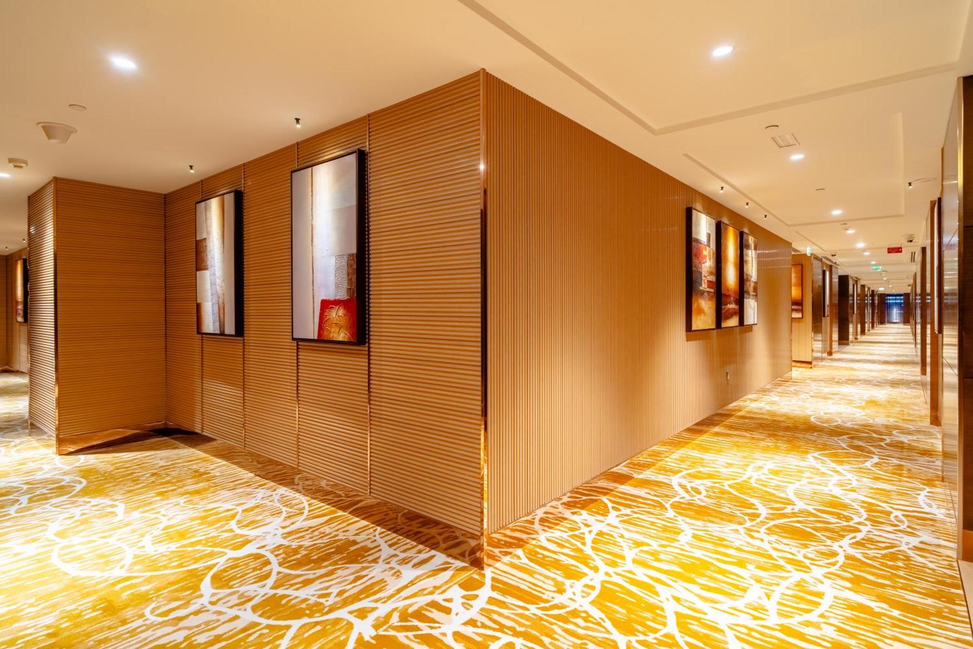 Asiana Hotel דובאי מראה חיצוני תמונה Interior of the hotel