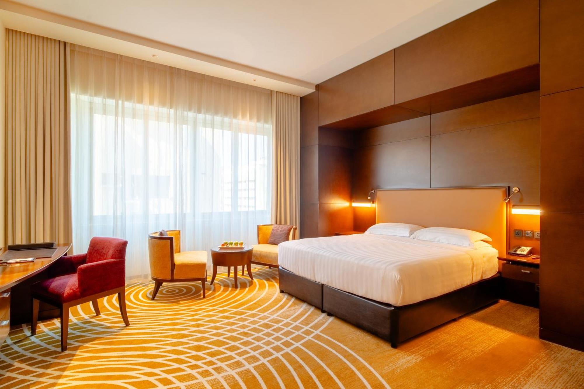 Asiana Hotel דובאי מראה חיצוני תמונה A room at the hotel