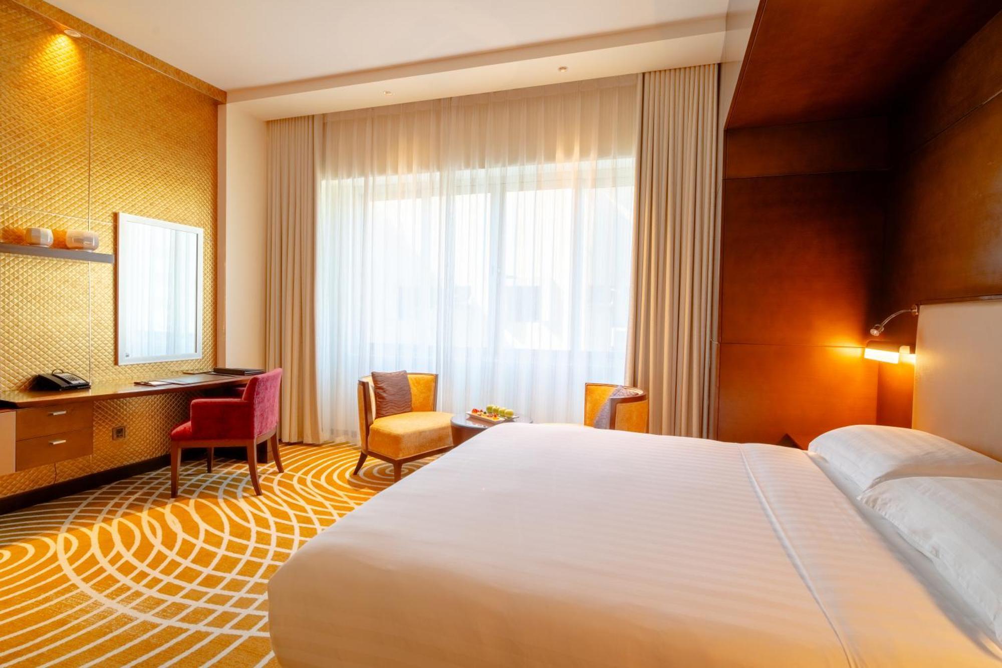 Asiana Hotel דובאי מראה חיצוני תמונה A room at the hotel