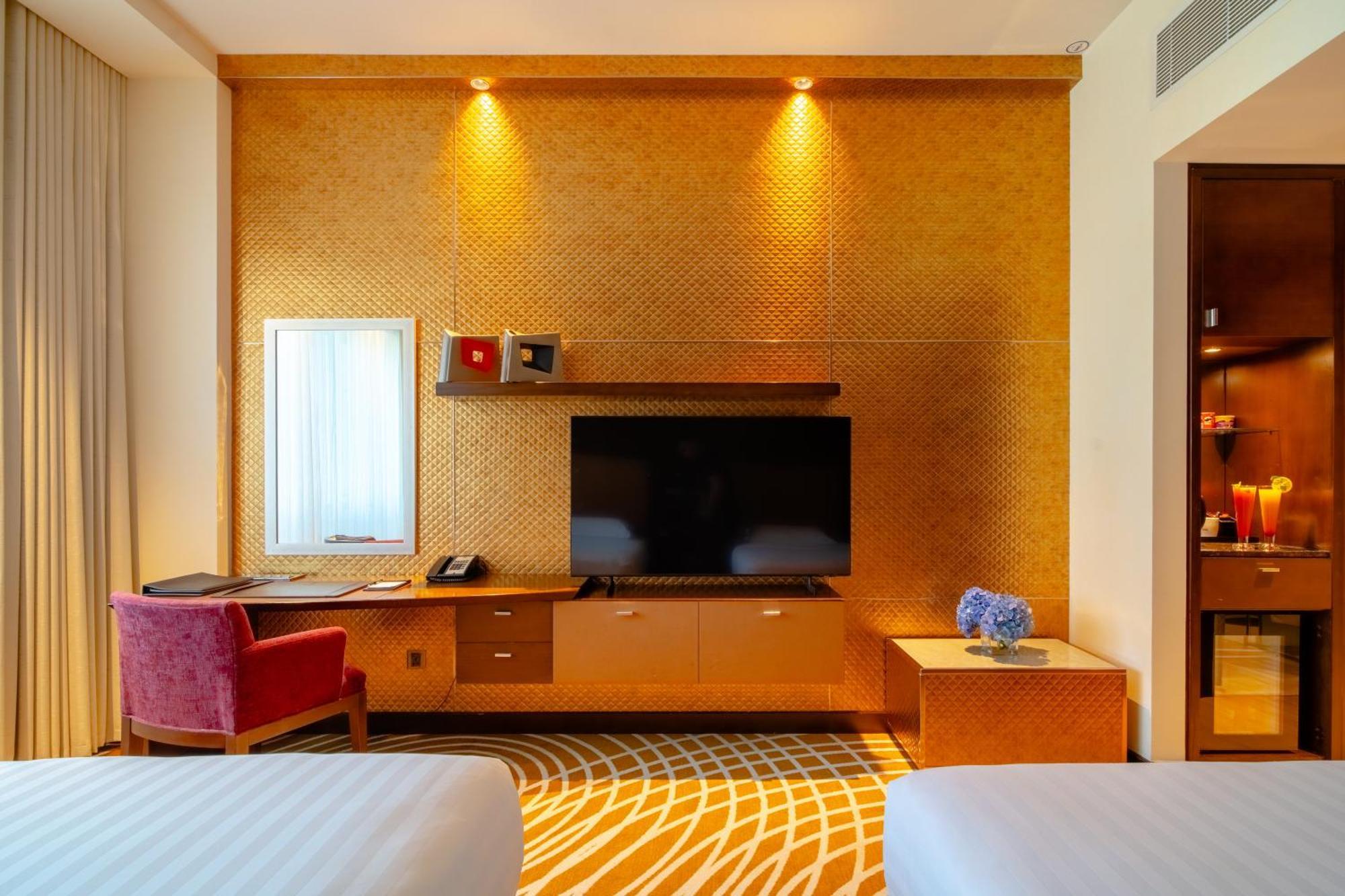 Asiana Hotel דובאי מראה חיצוני תמונה A room at the hotel